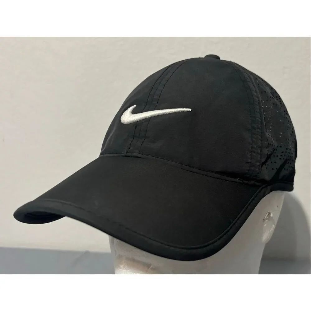 Nike Golf Hat Cap Black Strap Back Golf Adjustable Mesh Perfromance